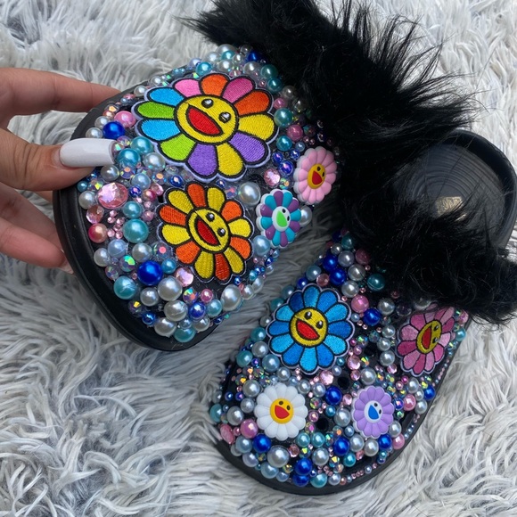 Custom Crocs - Picture 7 of 9